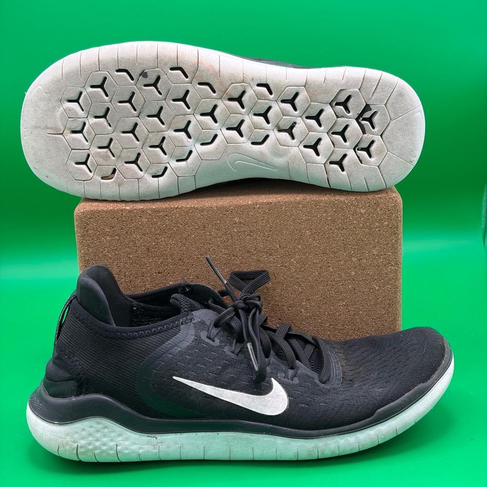 Nike Free RN 2018 Womens 9 Black/White Running Shoes Lightweight Flex Sneakers